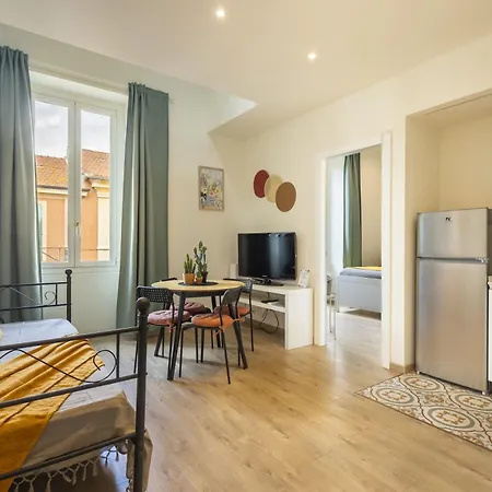 Casa Sonia Centralissimo/ 2 Bagni + Parking Diano Marina