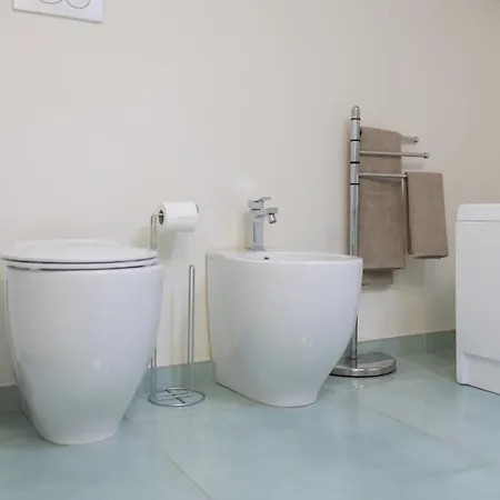 Casa Sonia Centralissimo/ 2 Bagni + Parking Apartamento Diano Marina