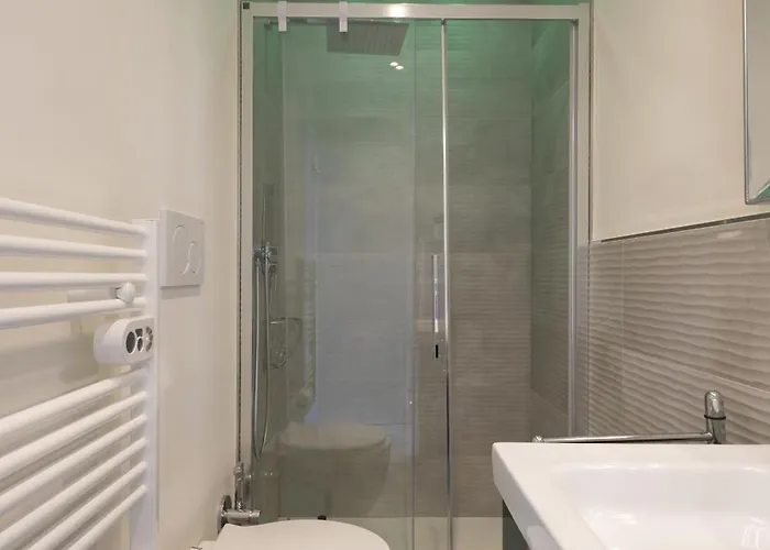 Casa Sonia Centralissimo/ 2 Bagni + Parking